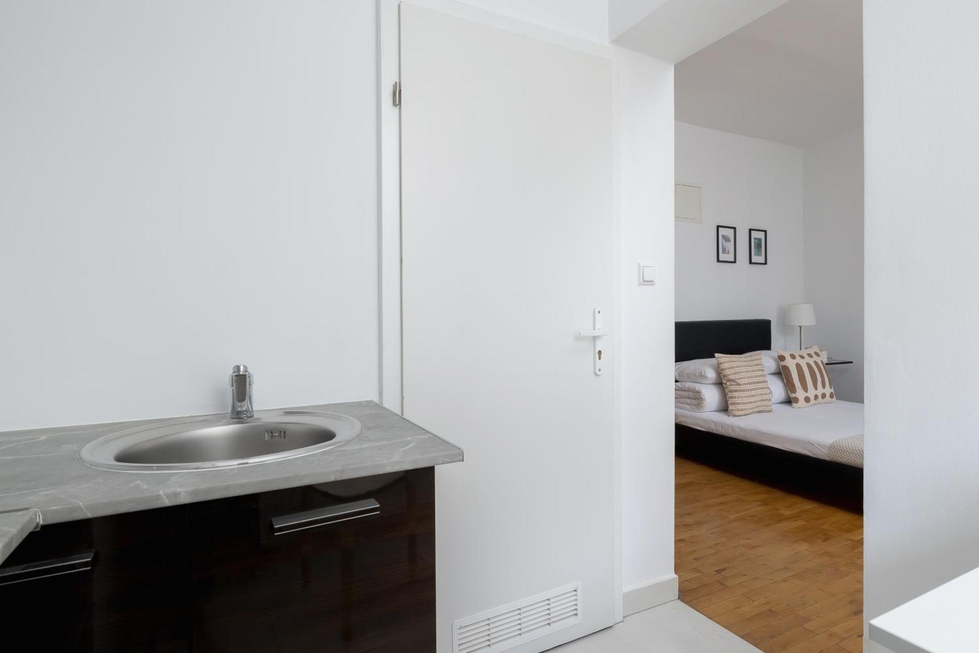 Studio Apartment With Ac - Dluga 65 Krakow Dış mekan fotoğraf