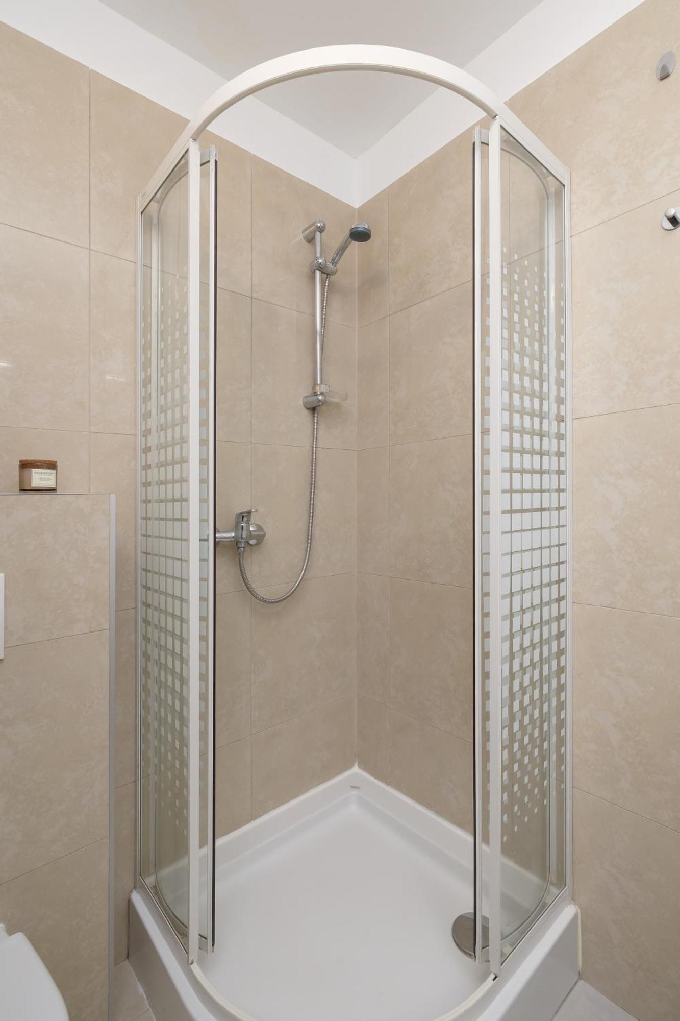 Studio Apartment With Ac - Dluga 65 Krakow Dış mekan fotoğraf